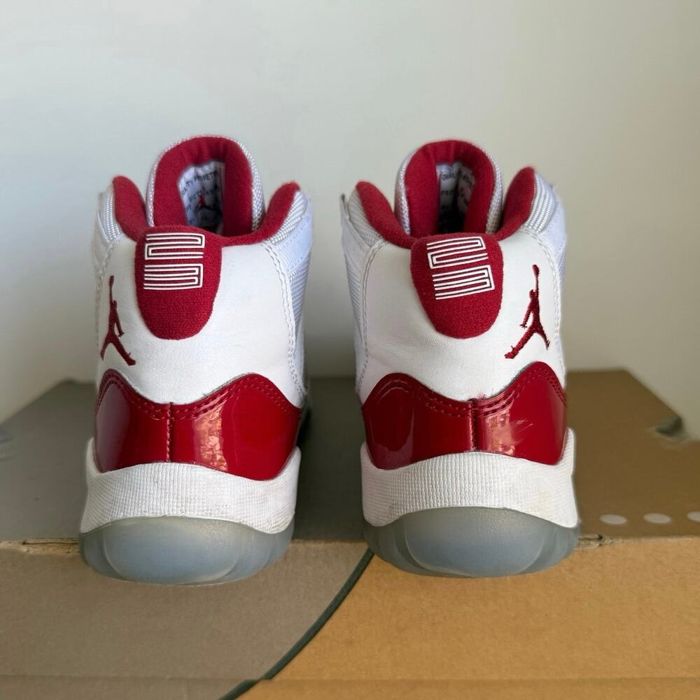 Nike Air Jordan 11 Retro ‘Cherry’ Kids Sneakers- SZ 2 Y - Picture 3 of 15